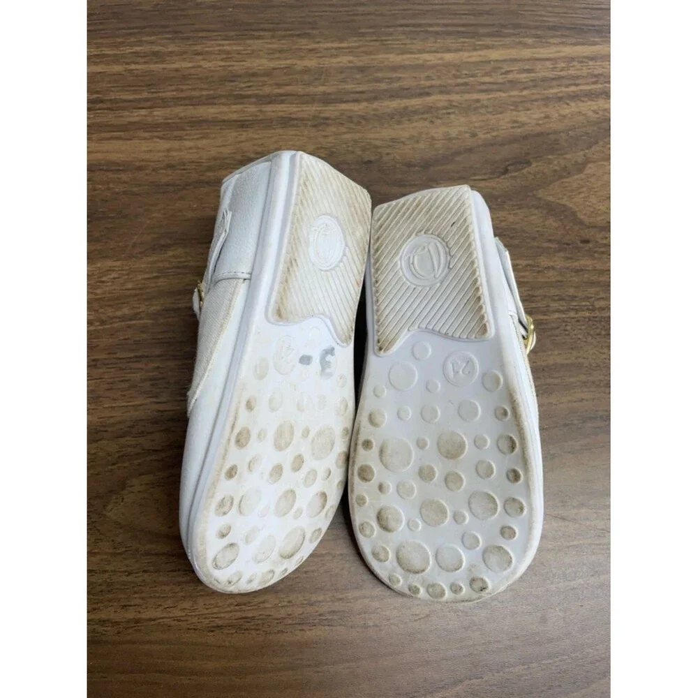 Girls White  Shoes with Yellow Floral Embroidery size 5